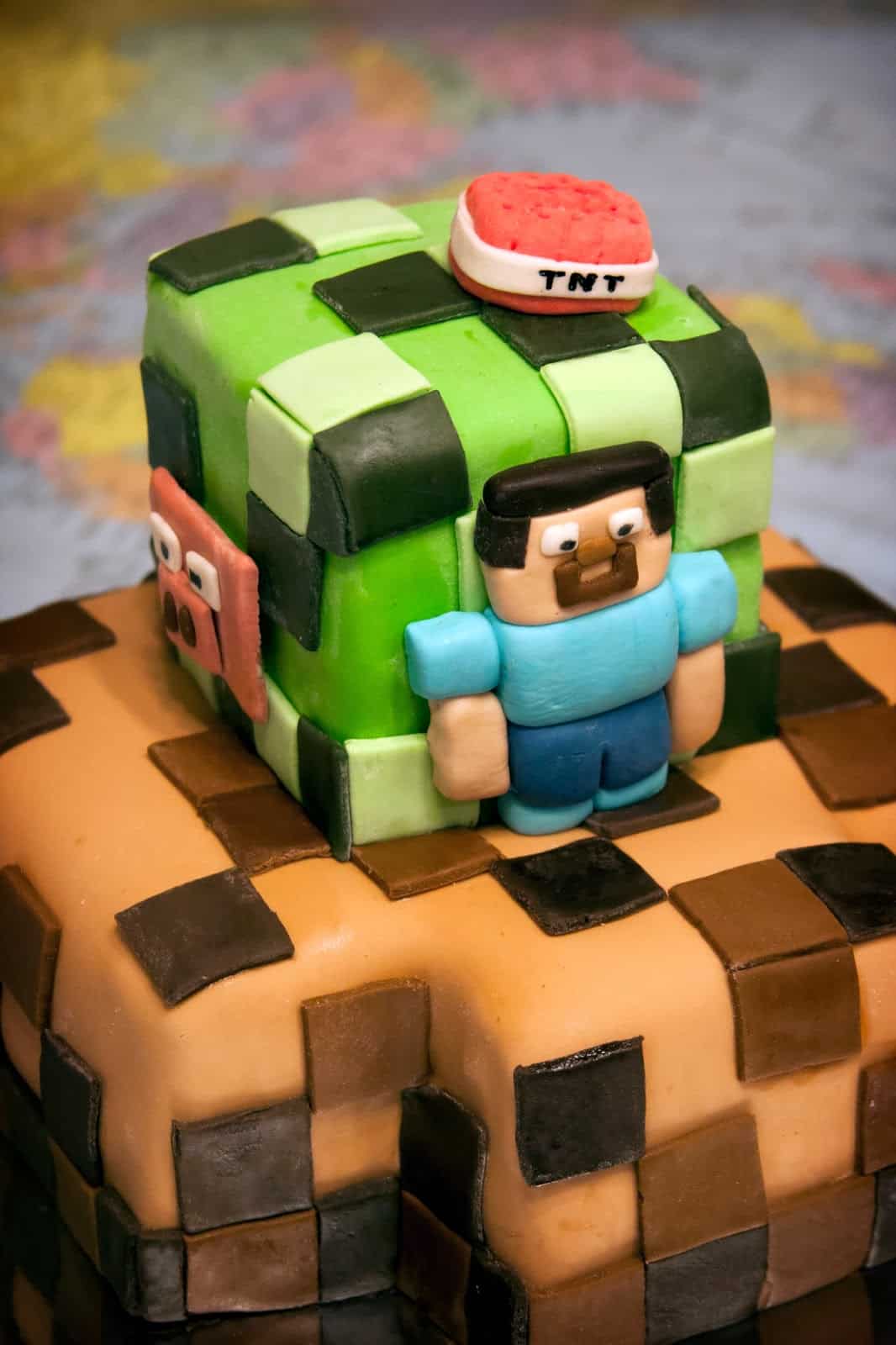 Aaahhh e esse Lindo Bolo Tema Minecraft para comemorar o Aniversário d